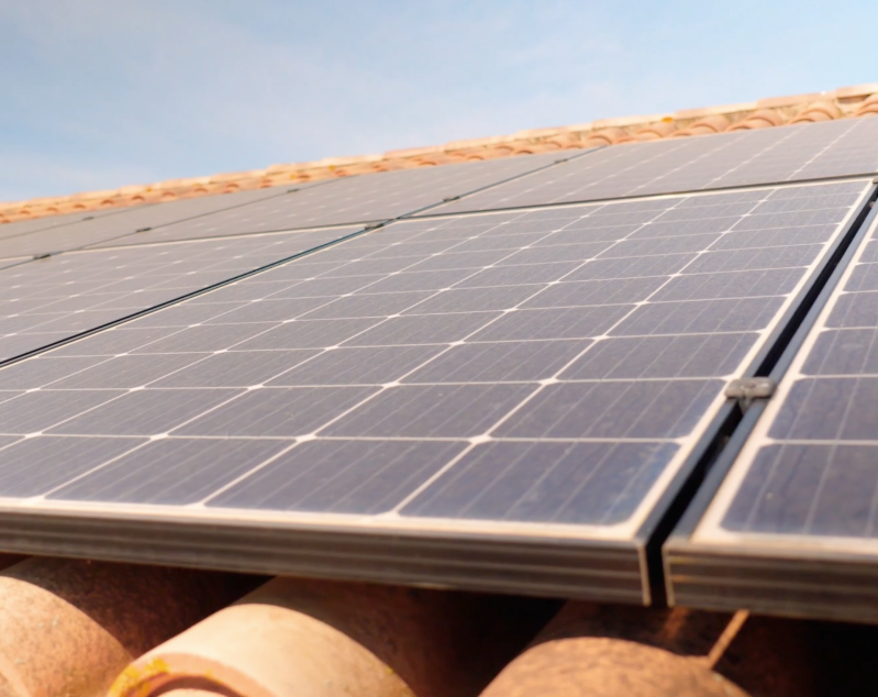 033 maison panneau solaire