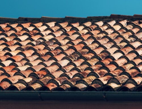 Les différents types de toiture en France et leur compatibilité avec une installation panneau solaire